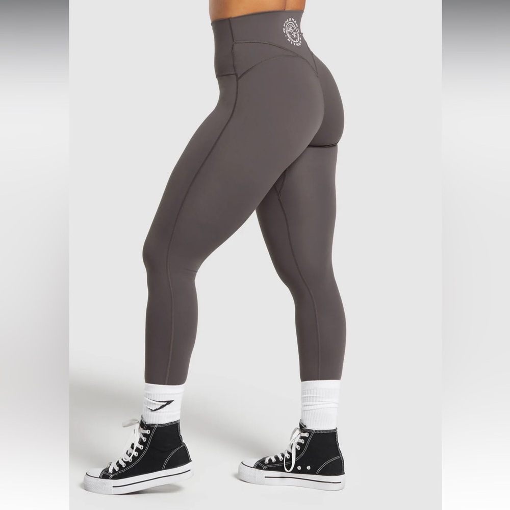 Gymshark Legacy leggings
